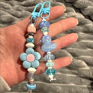 Stylish Blue Beaded Key Holder with Flower and Duck